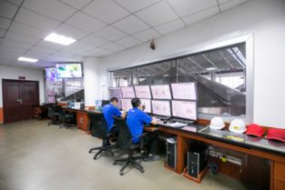 探訪百威啤酒佛山工廠 日均輸出6500個(gè)檢測(cè)數(shù)據(jù)