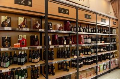 豪爽丨華致名酒庫即將開業，500瓶進口紅酒免費送！這家店要被常平人搬空了！